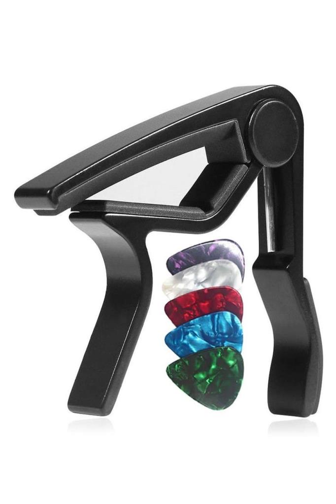 https://www.yonkamuzikmarket.com/lastvoice-lct-999-black-gitar-capo-metal-kapo-kaliteli-5-adet-pena-hediye